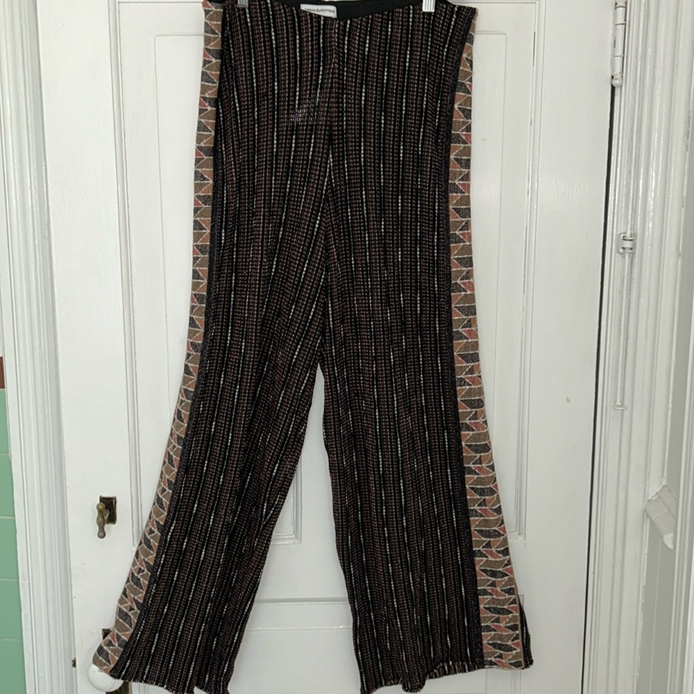 Urban Outfitters pull on wide leg pants